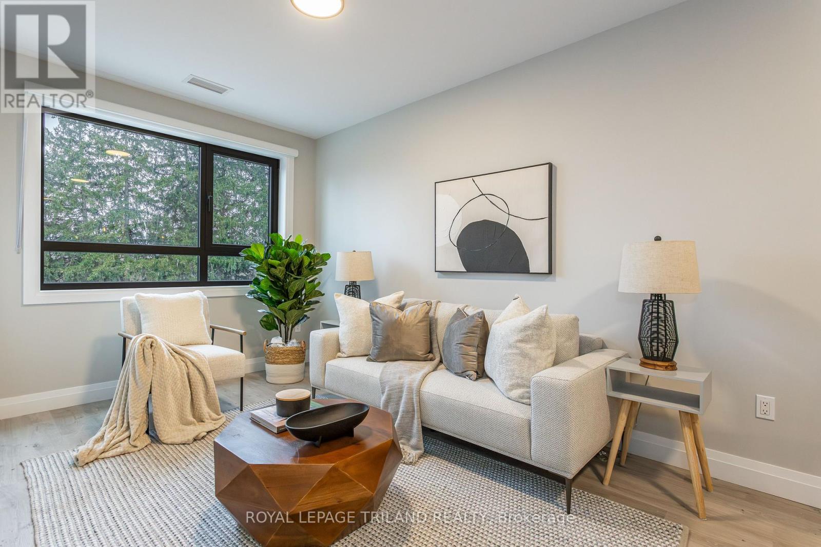 305 - 1405 Stackhouse Avenue, London North, Ontario  N5X 0P2 - Photo 5 - X12913052