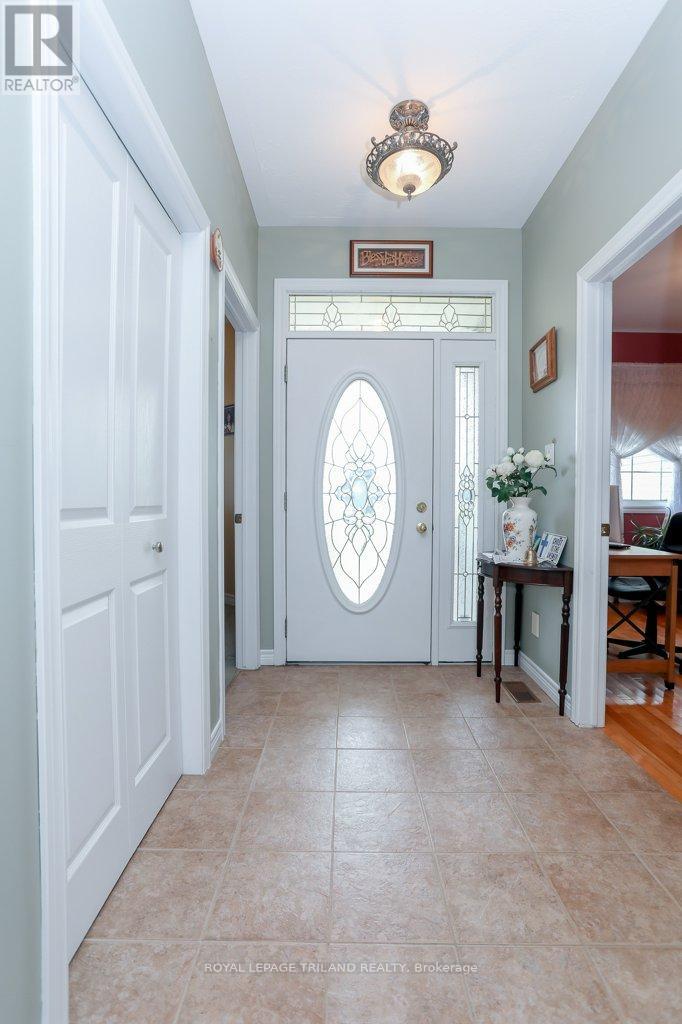 14 Poplar Street, Dutton/dunwich, Ontario  N0L 2M0 - Photo 11 - X12913086