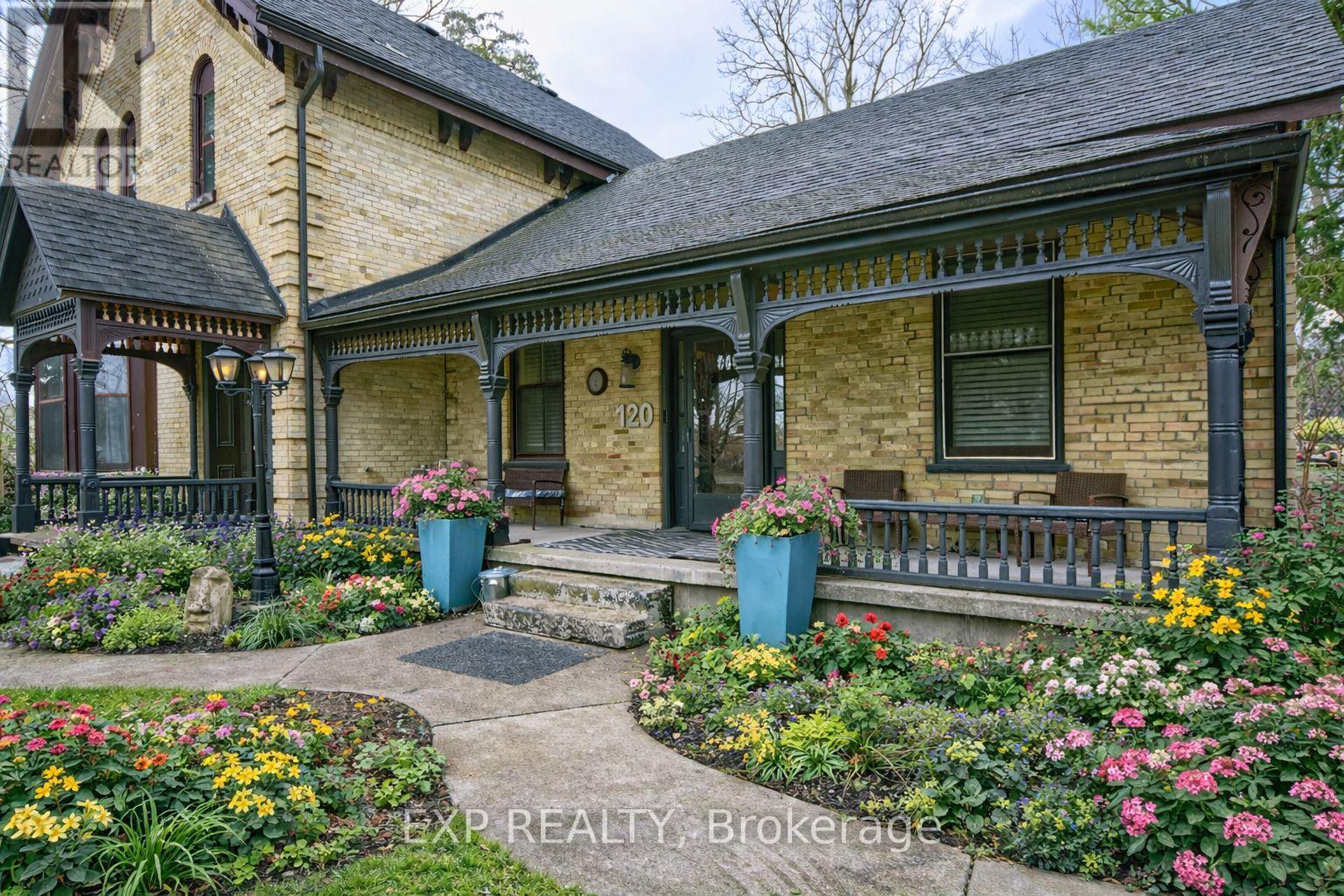 120 Main Street, Southwest Middlesex, Ontario  N0L 1M0 - Photo 3 - X12913112