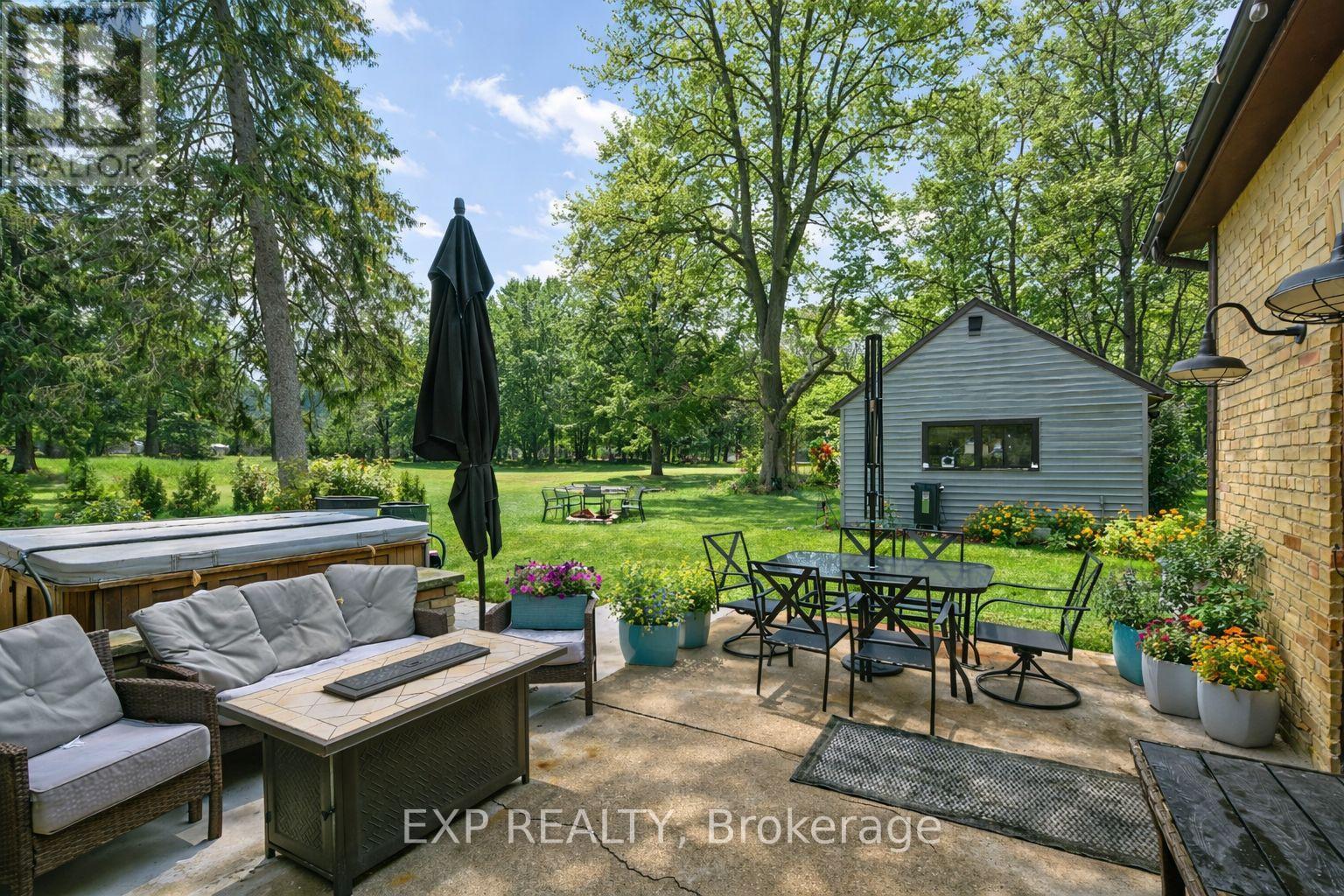 120 Main Street, Southwest Middlesex, Ontario  N0L 1M0 - Photo 4 - X12913112