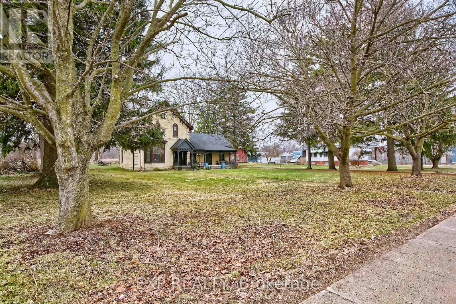 120 Main Street, Southwest Middlesex, Ontario  N0L 1M0 - Photo 45 - X12913112