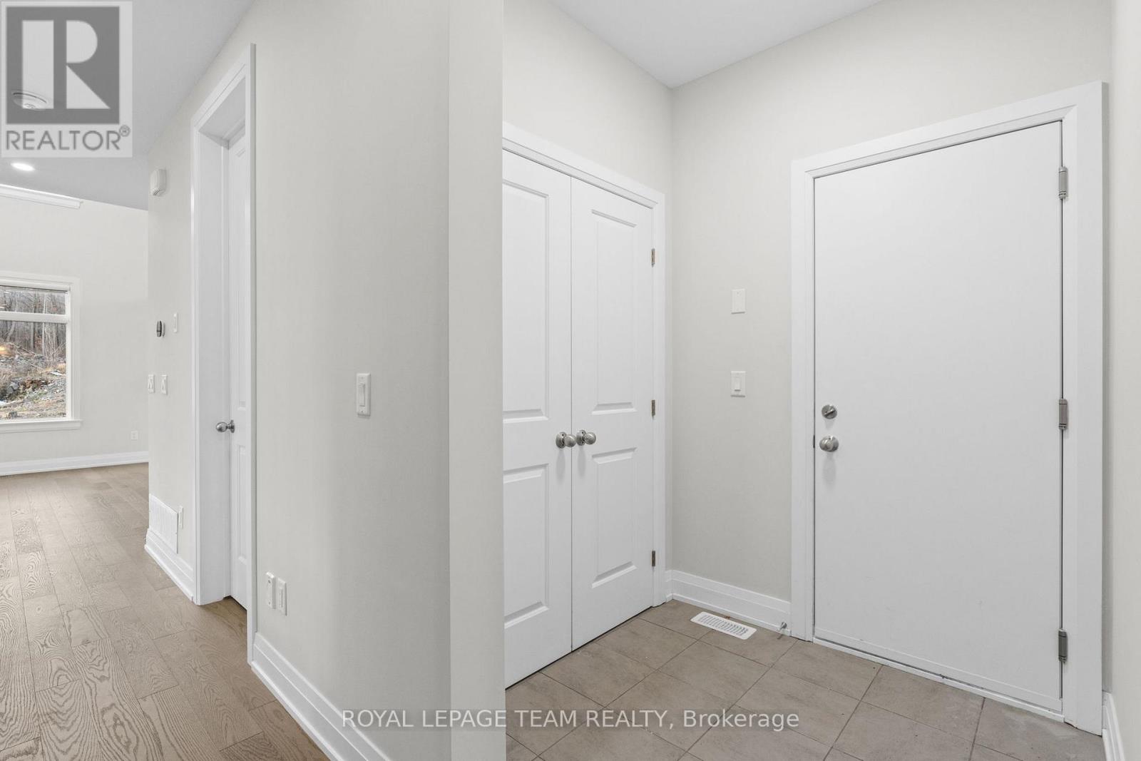 200 Ketchikan Crescent, Ottawa, Ontario  K2T 0S3 - Photo 40 - X12913102