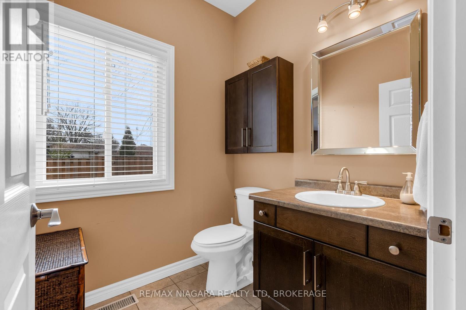 4750 Baldwin Avenue, Niagara Falls, Ontario  L2H 0J5 - Photo 11 - X12913140