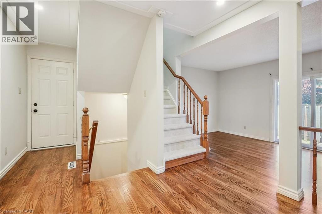 503 8 Highway Unit# 33, Stoney Creek, Ontario  L8G 5E2 - Photo 12 - 40779408