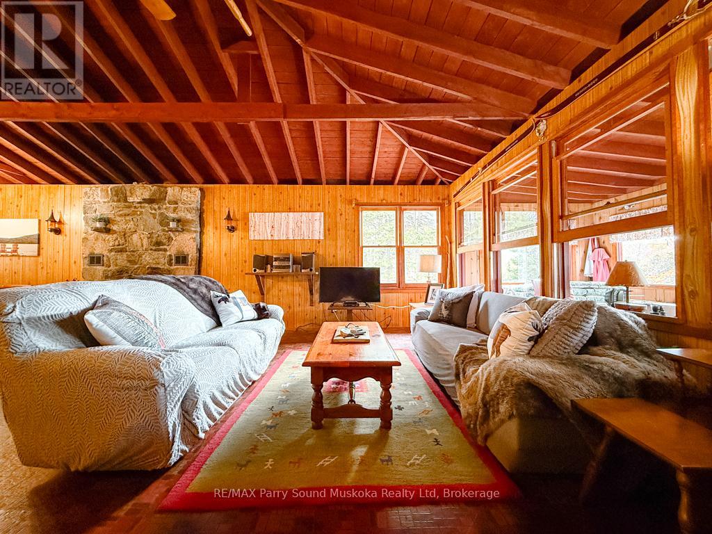 20 Golden Horseshoe Lane, Whitestone, Ontario  P0A 1G0 - Photo 18 - X12913084