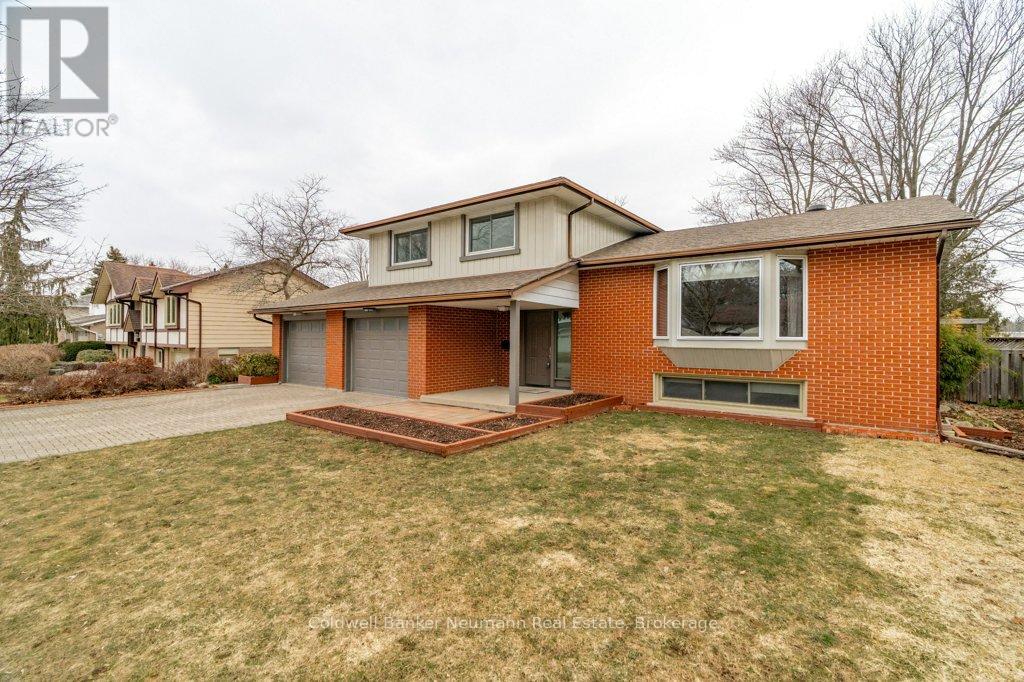 15 Hickory Street, Guelph, Ontario  N1G 2X2 - Photo 4 - X12913108