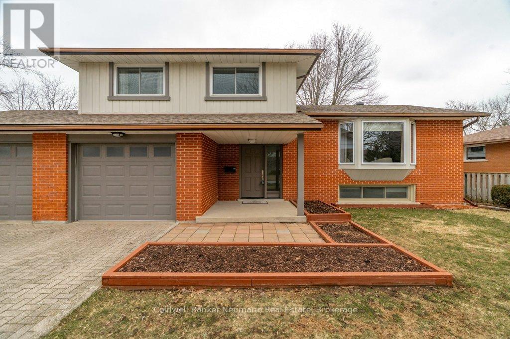 15 Hickory Street, Guelph, Ontario  N1G 2X2 - Photo 6 - X12913108