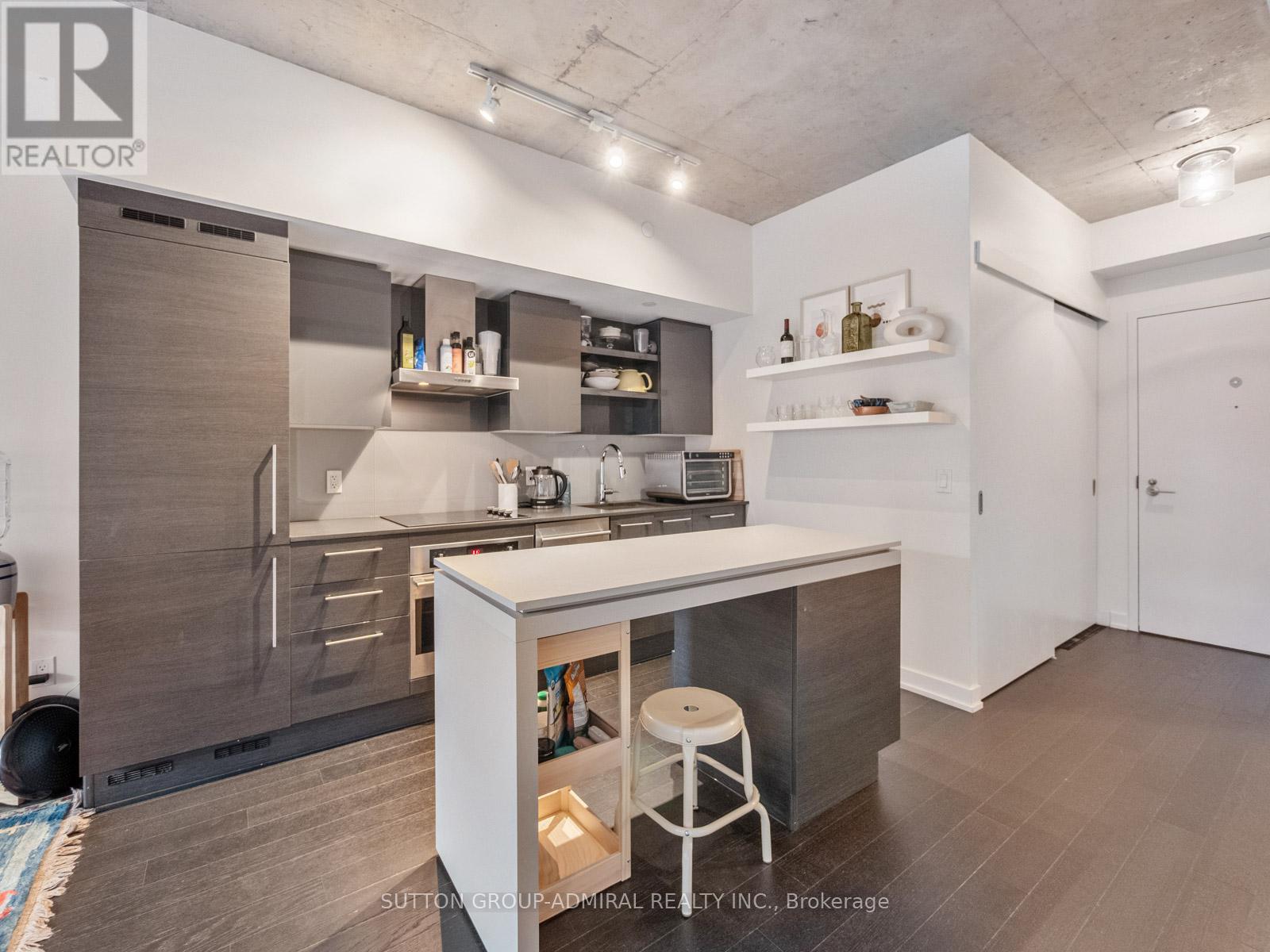 Lph31 - 1030 King Street W, Toronto, Ontario  M6K 0B4 - Photo 6 - C12913168