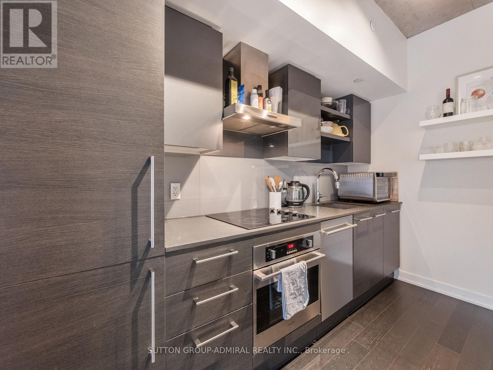 Lph31 - 1030 King Street W, Toronto, Ontario  M6K 0B4 - Photo 7 - C12913168