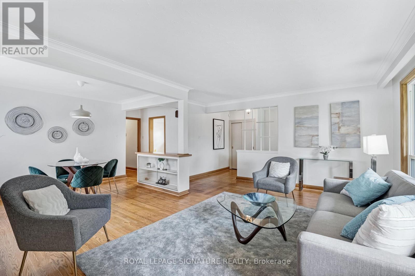 186 Burbank Drive, Toronto, Ontario  M2K 1P4 - Photo 5 - C12913178