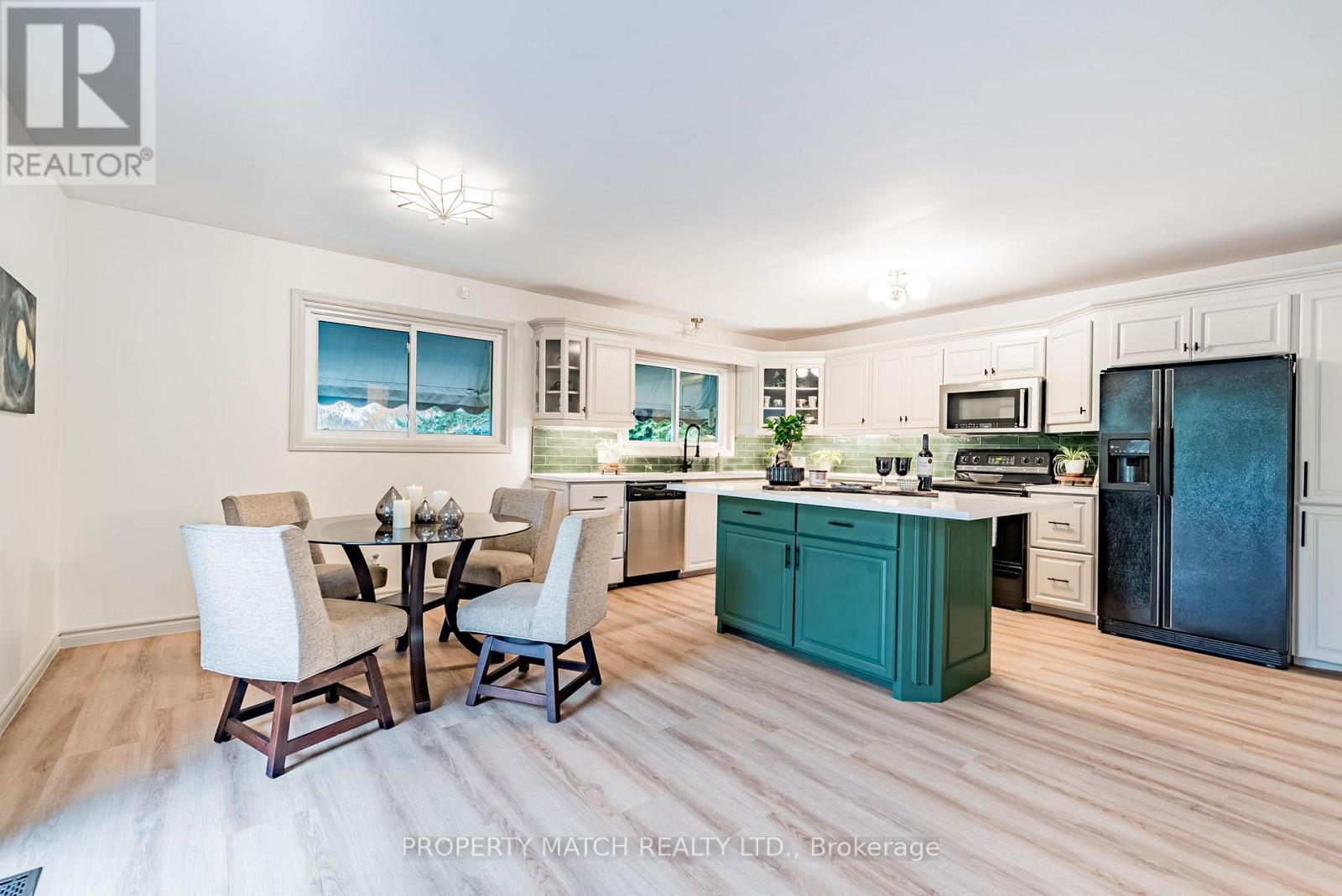 962 Mohawk Street, Oshawa, Ontario  L1G 3B2 - Photo 6 - E12913058