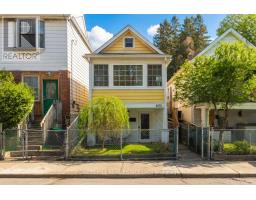 605 CRAVEN ROAD, Toronto, Ontario