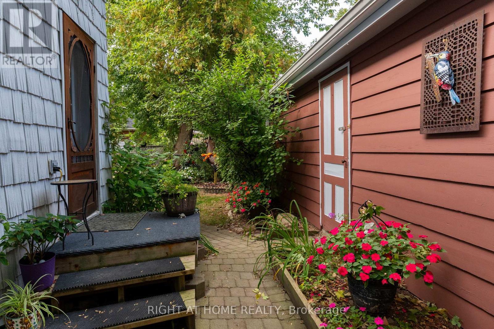 220 Barrie Street, Essa (Thornton), Ontario  L0L 2N0 - Photo 22 - N12913072