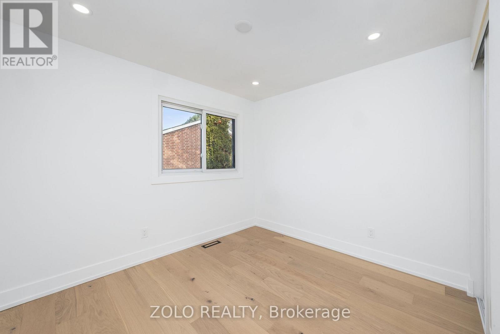 124 Kingston Road, Newmarket (Bristol-London), Ontario  L3Y 5W7 - Photo 18 - N12913080