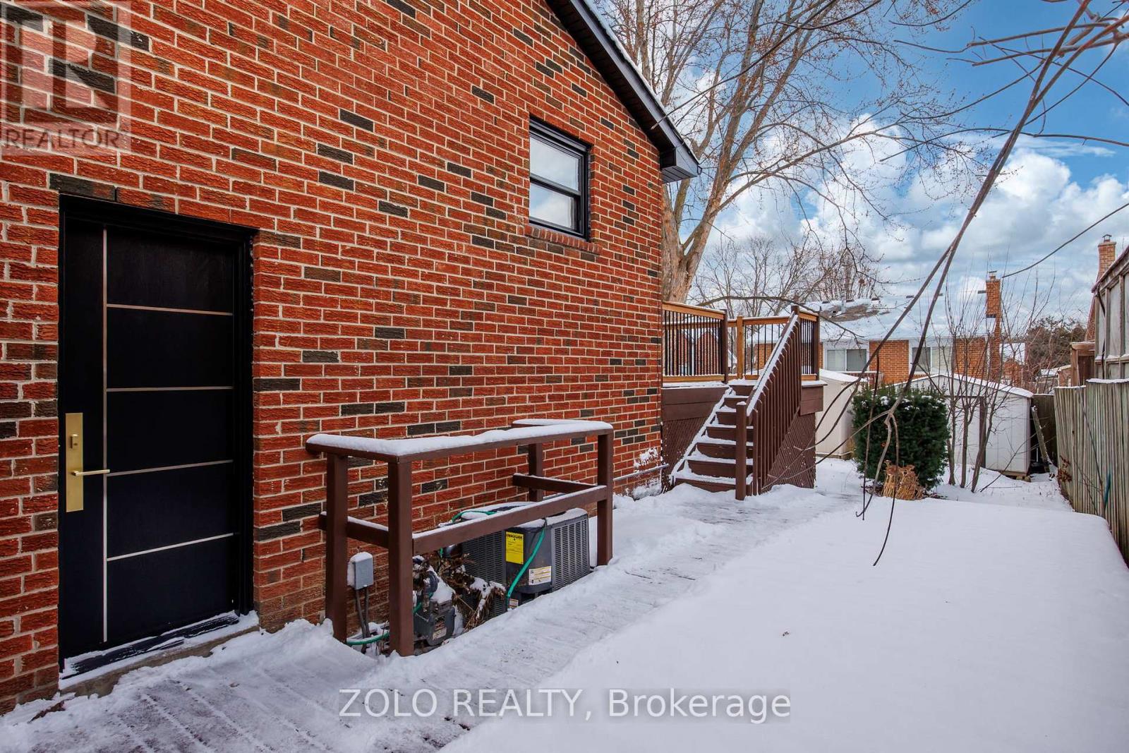 124 Kingston Road, Newmarket (Bristol-London), Ontario  L3Y 5W7 - Photo 27 - N12913080