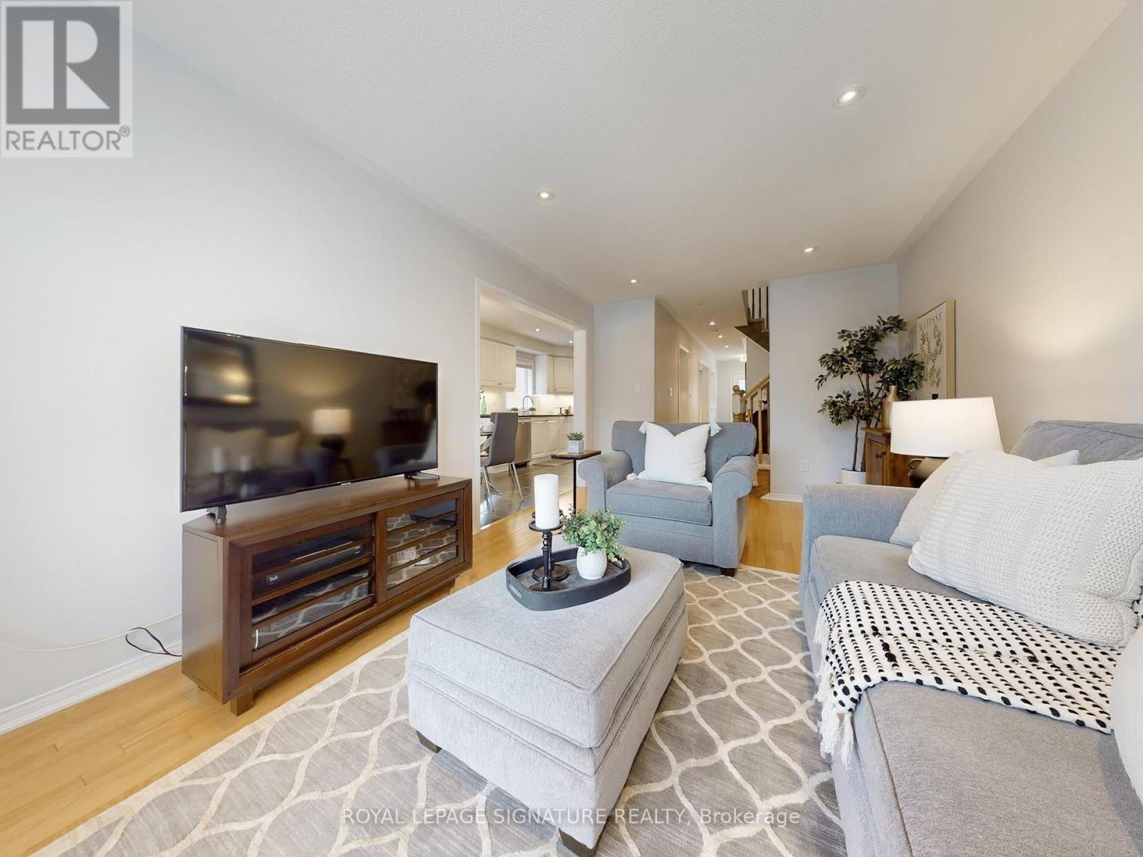 24 Stockport Road, Markham, Ontario  L6B 0R4 - Photo 10 - N12913146