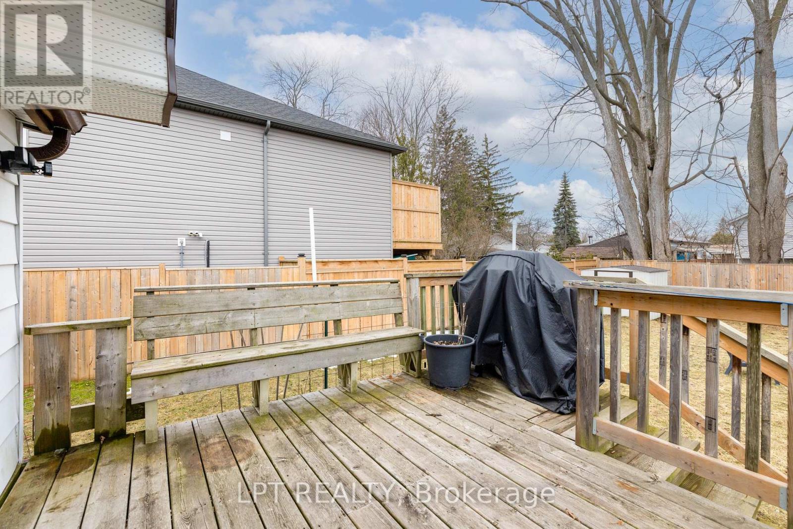 796 Sedore Avenue, Georgina, Ontario  L0E 1S0 - Photo 21 - N12913158