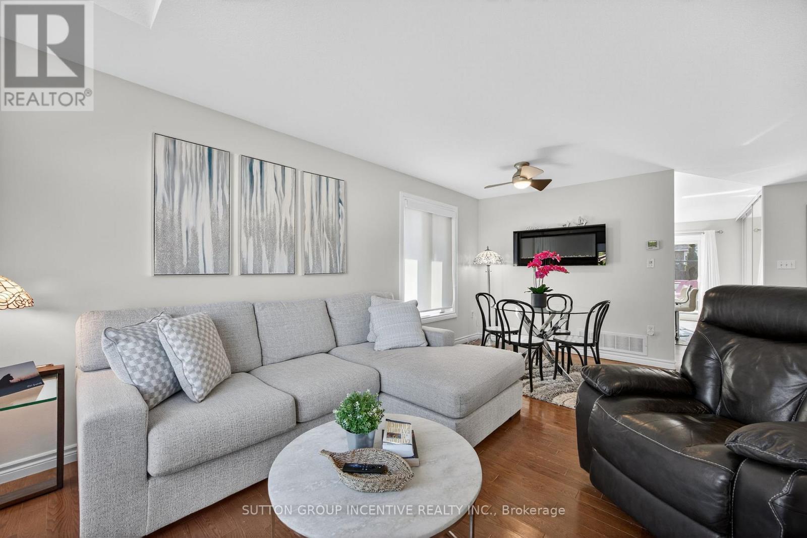 63 Nicklaus Drive, Barrie, Ontario  L4M 6V7 - Photo 8 - S12913098