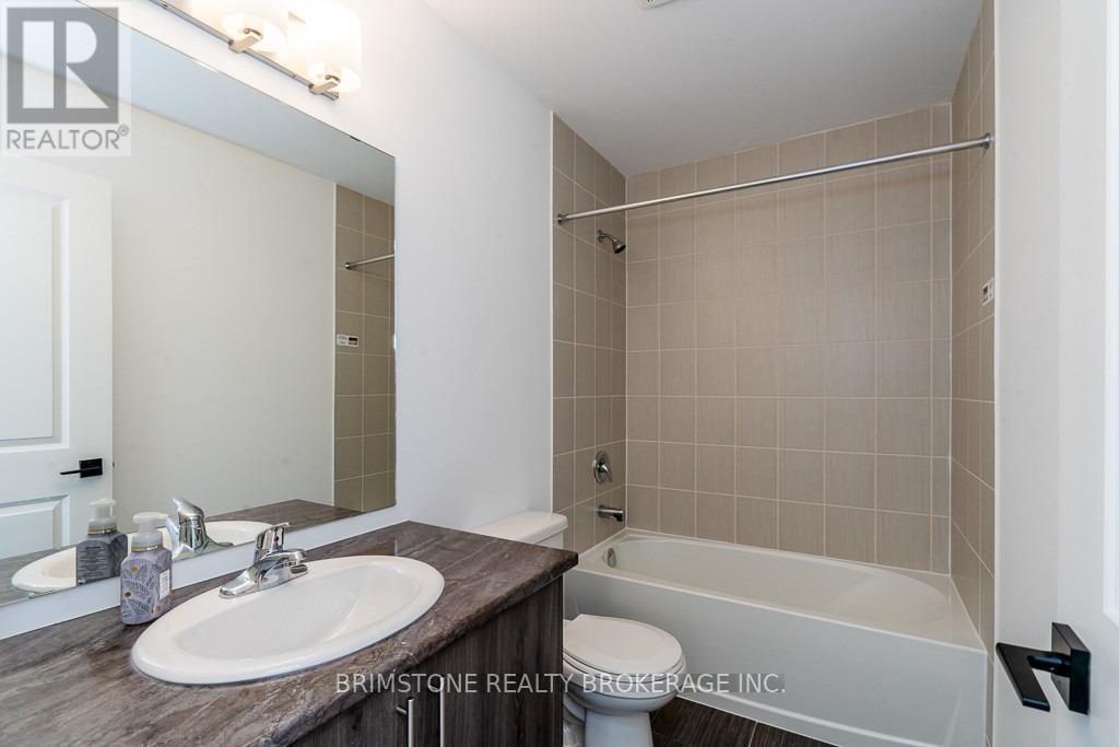 79 Fairlane Avenue, Barrie (Painswick South), Ontario  L9J 0M9 - Photo 16 - S12913182