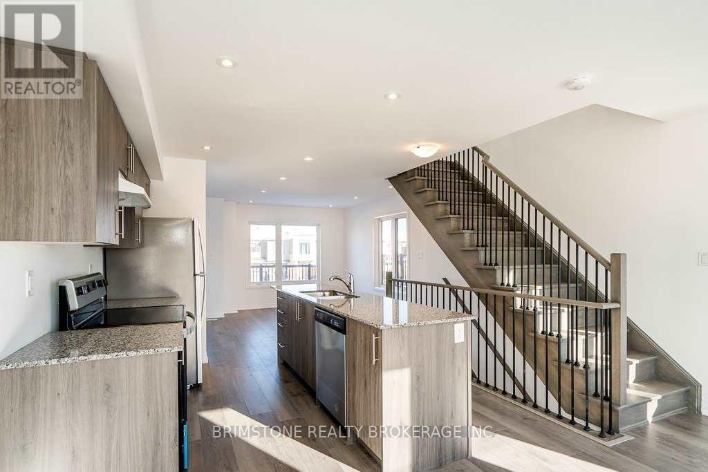 79 Fairlane Avenue, Barrie (Painswick South), Ontario  L9J 0M9 - Photo 8 - S12913182