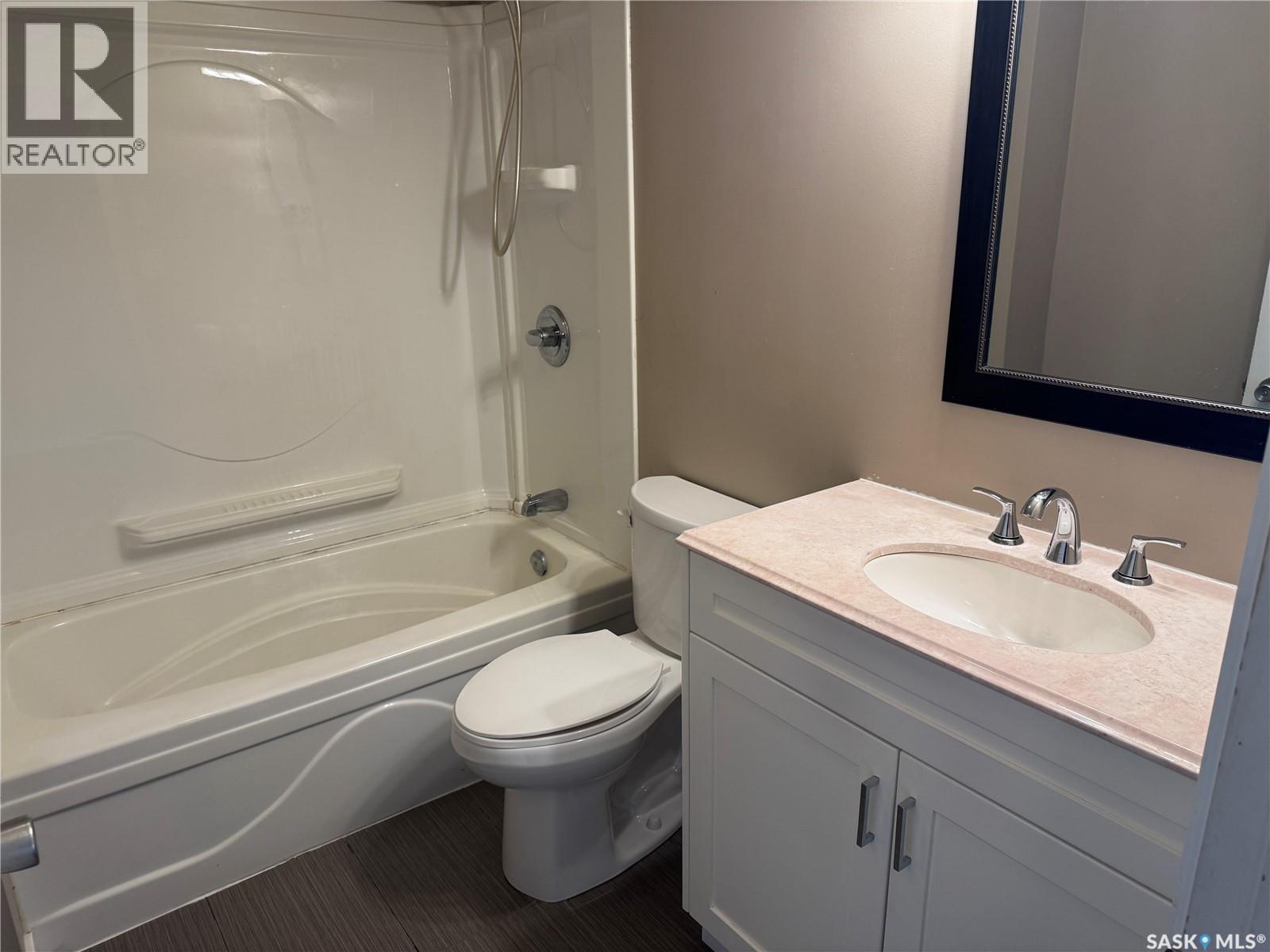 322 Witney Avenue S, Saskatoon, Saskatchewan  S7M 3K5 - Photo 11 - SK031142