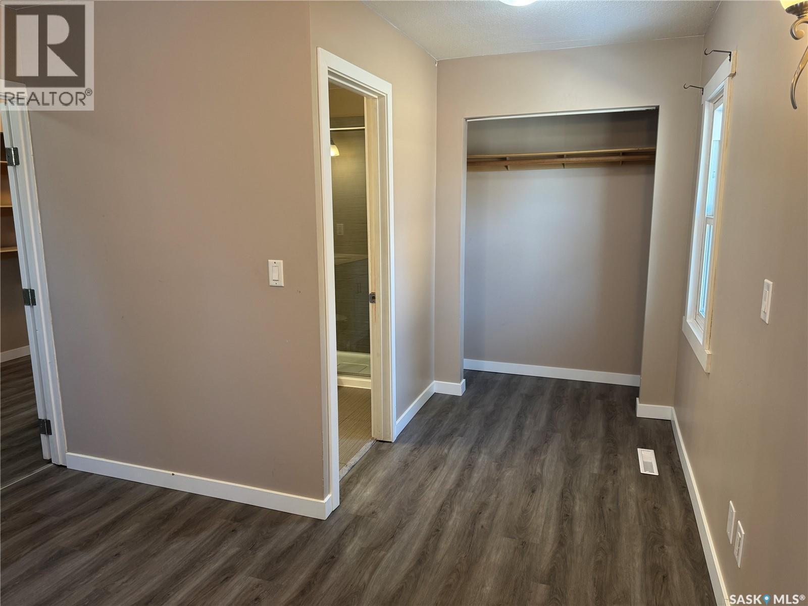 322 Witney Avenue S, Saskatoon, Saskatchewan  S7M 3K5 - Photo 15 - SK031142