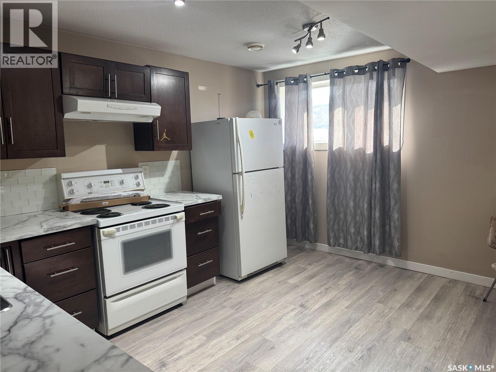 322 Witney Avenue S, Saskatoon, Saskatchewan  S7M 3K5 - Photo 20 - SK031142