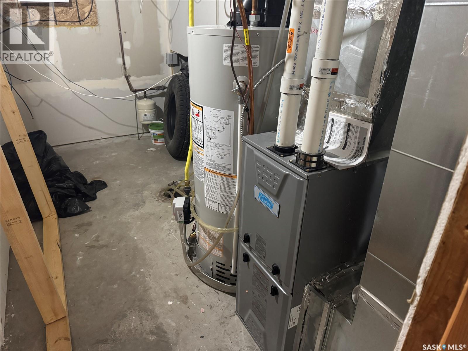 322 Witney Avenue S, Saskatoon, Saskatchewan  S7M 3K5 - Photo 30 - SK031142