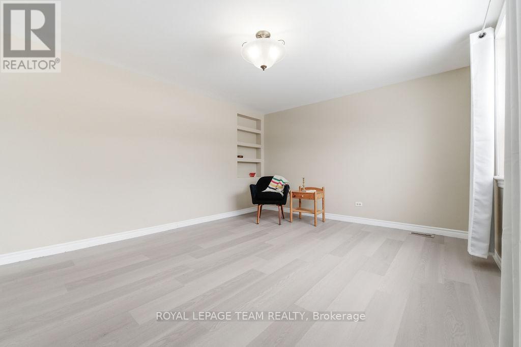 1120 Pembroke Street W, Pembroke, Ontario  K8A 5R5 - Photo 24 - X12837164