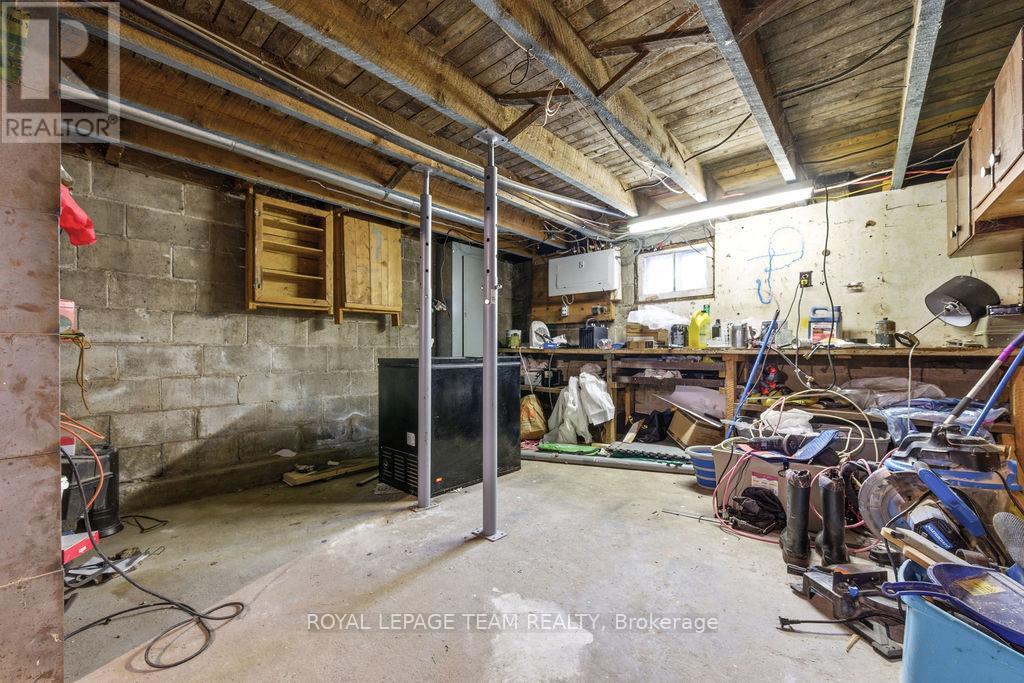 1120 Pembroke Street W, Pembroke, Ontario  K8A 5R5 - Photo 46 - X12837164