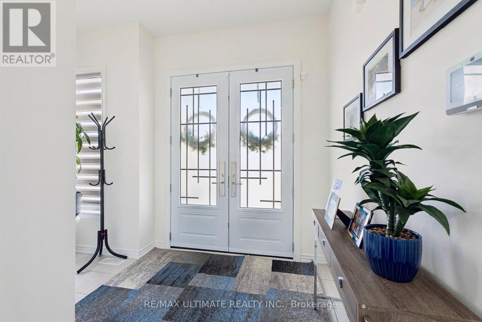 61 Ogston Crescent, Whitby, Ontario  L1P 0H2 - Photo 5 - E12907908