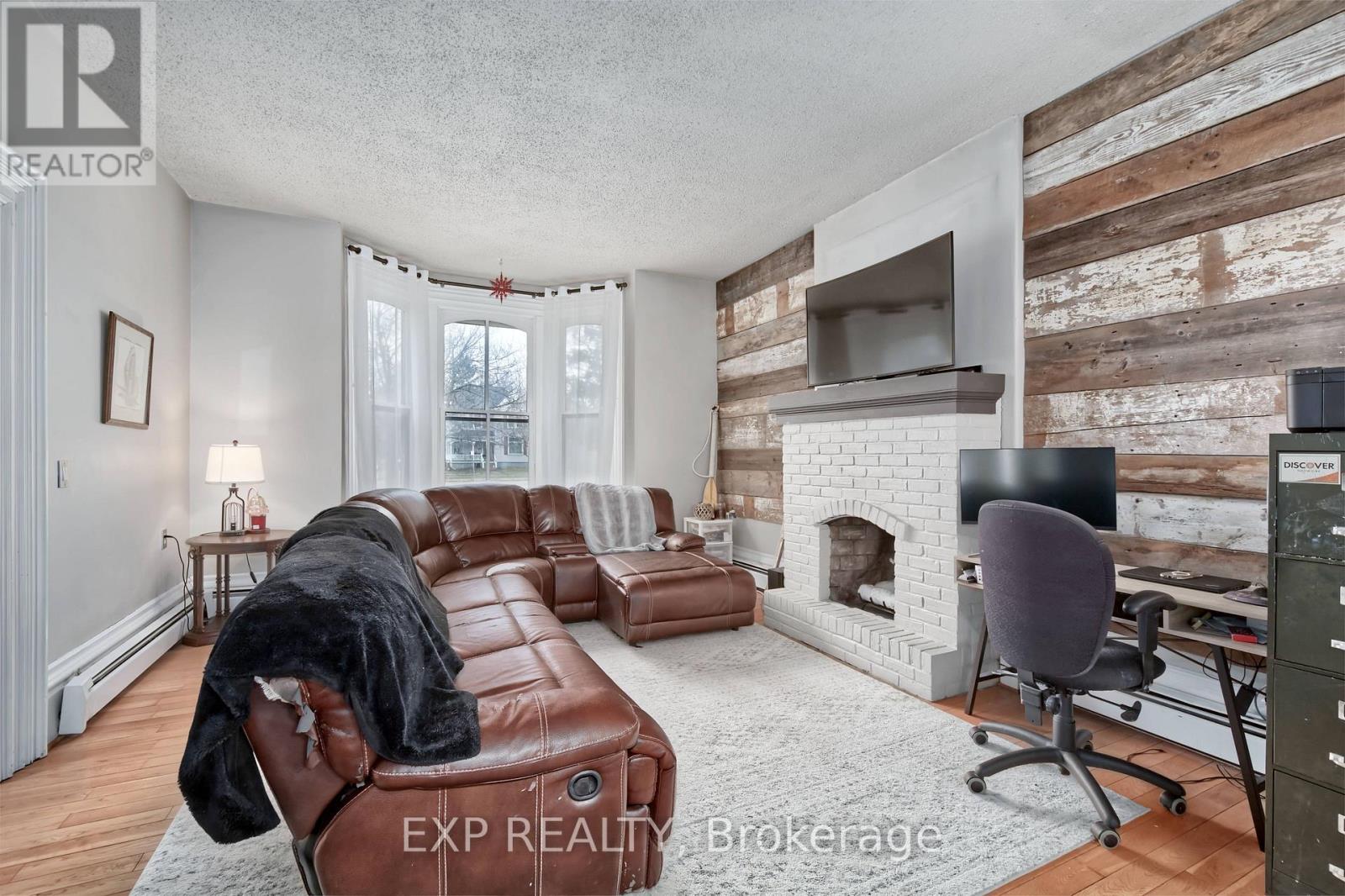 120 Main Street, Southwest Middlesex, Ontario  N0L 1M0 - Photo 26 - X12913112