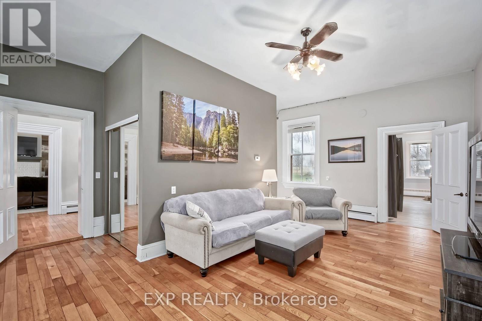 120 Main Street, Southwest Middlesex, Ontario  N0L 1M0 - Photo 21 - X12913112