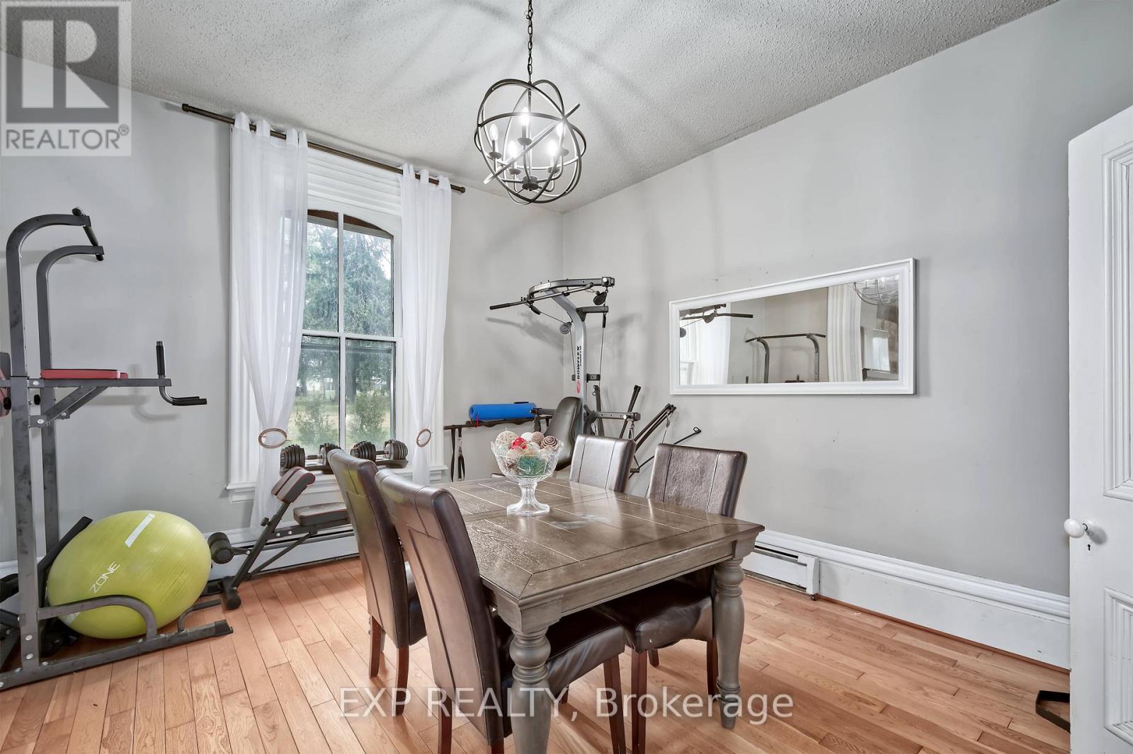 120 Main Street, Southwest Middlesex, Ontario  N0L 1M0 - Photo 23 - X12913112