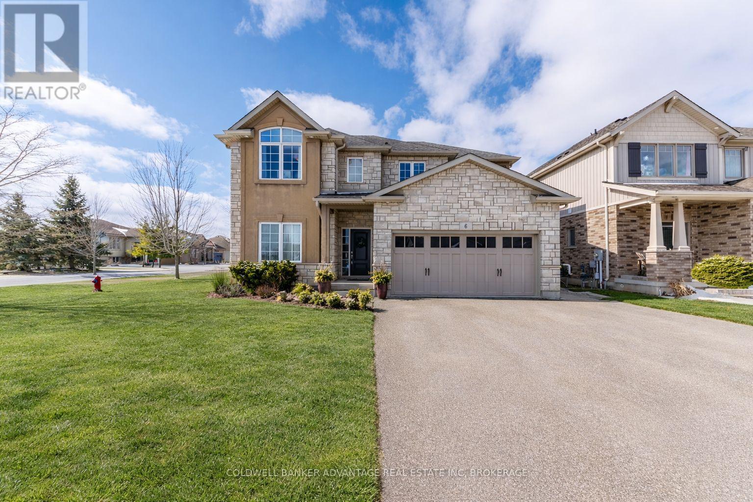 6 Falcon Drive, Welland, Ontario  L3C 0B2 - Photo 2 - X12913134