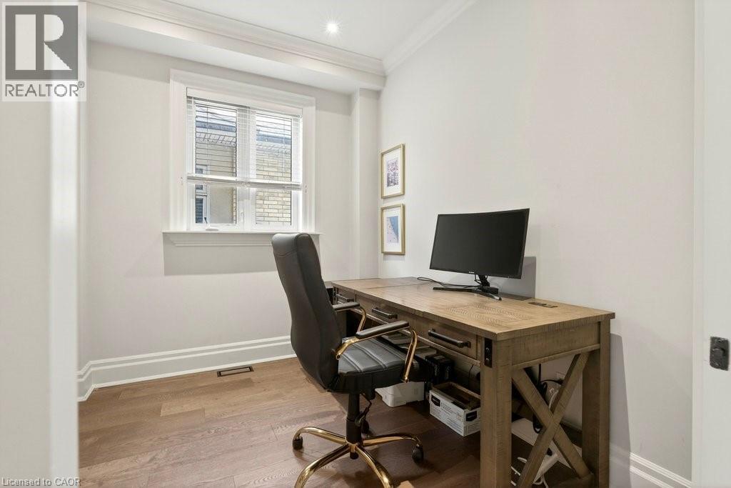 195 Pomona Avenue, Burlington, Ontario  L7N 1S9 - Photo 4 - 40808739