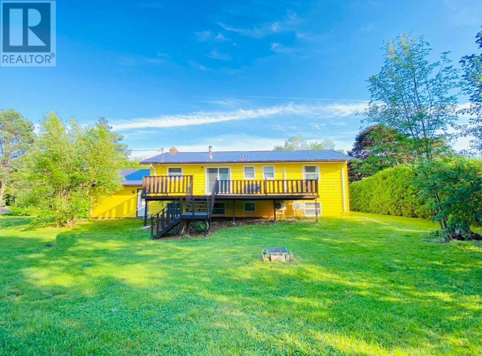 4 April Lane, Charlottetown, Prince Edward Island  C1E 1C8 - Photo 4 - 202605284