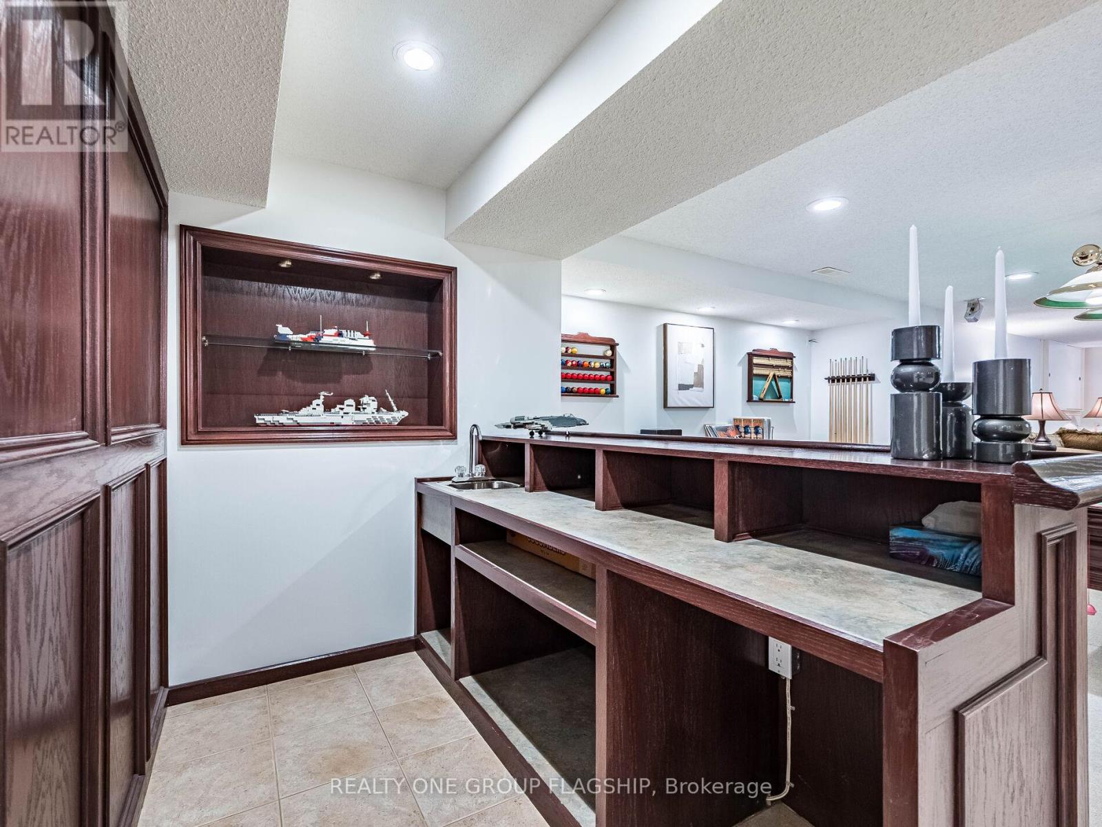 5290 Hilton Court, Mississauga, Ontario  L5M 5B5 - Photo 29 - W12913062