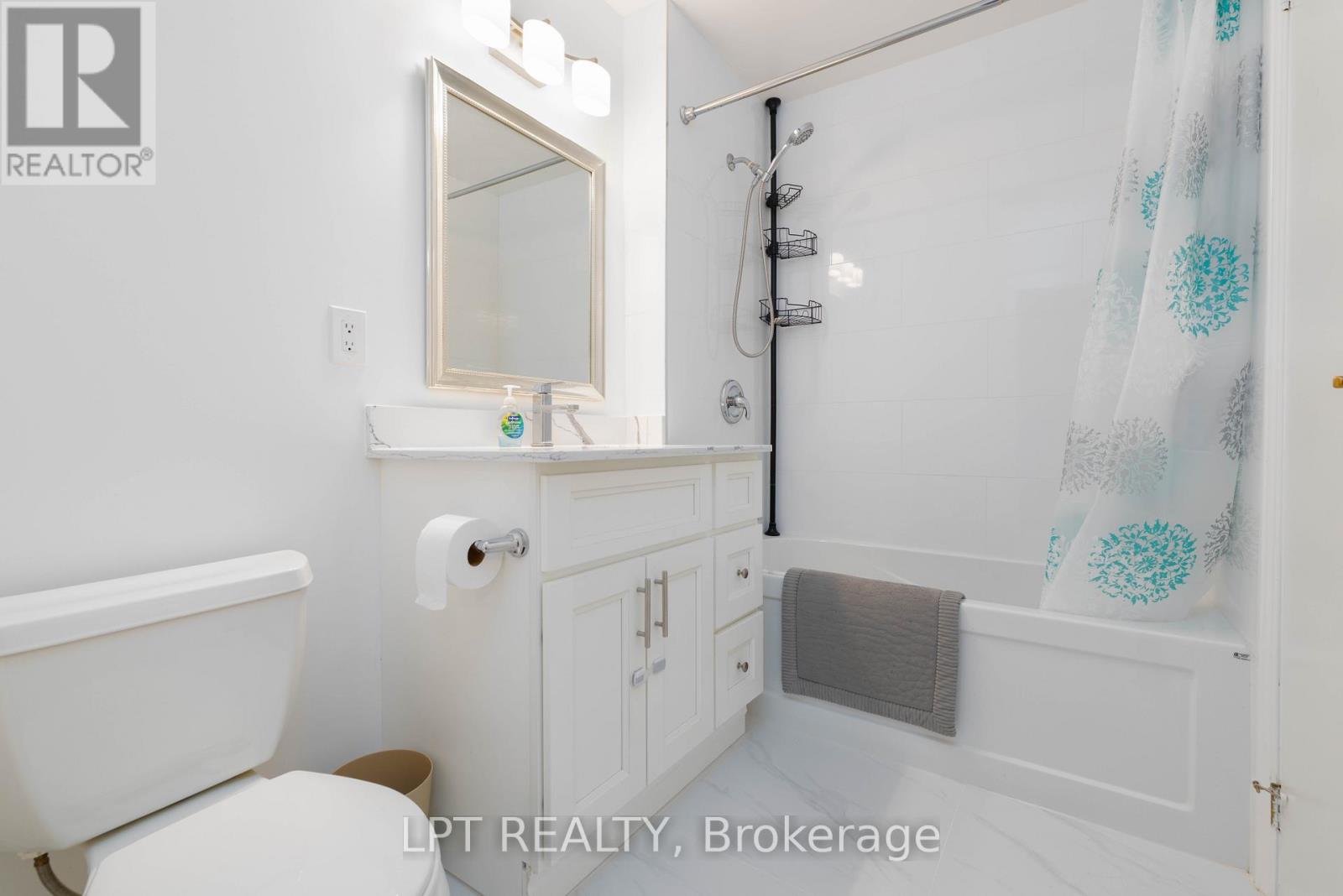 117 - 2315 Bromsgrove Road, Mississauga, Ontario  L5J 4A6 - Photo 17 - W12913068