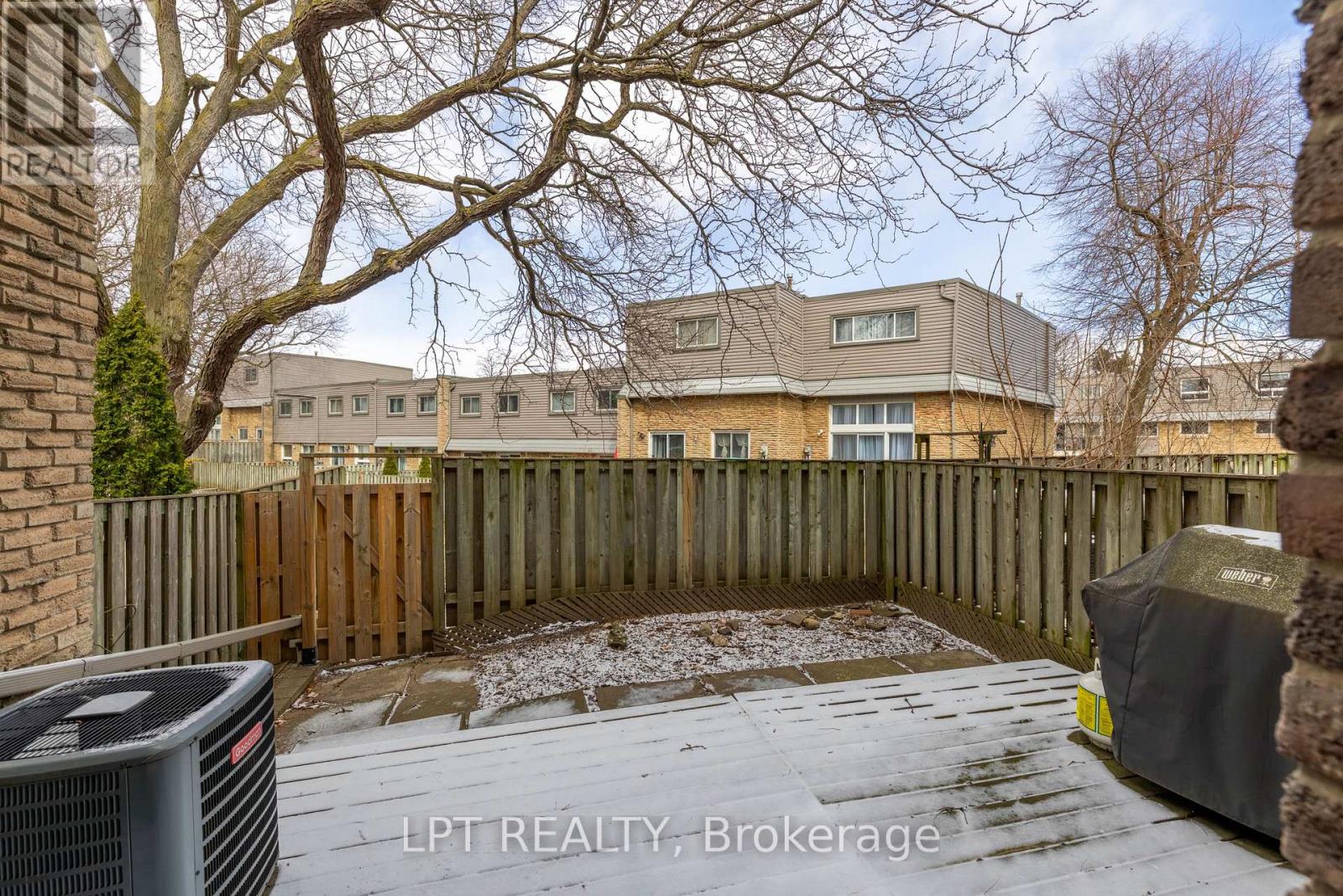 117 - 2315 Bromsgrove Road, Mississauga, Ontario  L5J 4A6 - Photo 25 - W12913068