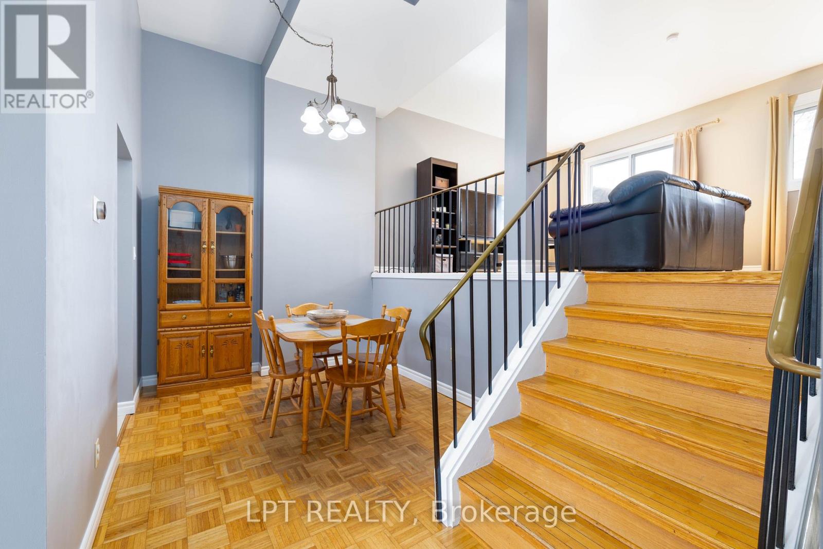 117 - 2315 Bromsgrove Road, Mississauga, Ontario  L5J 4A6 - Photo 8 - W12913068