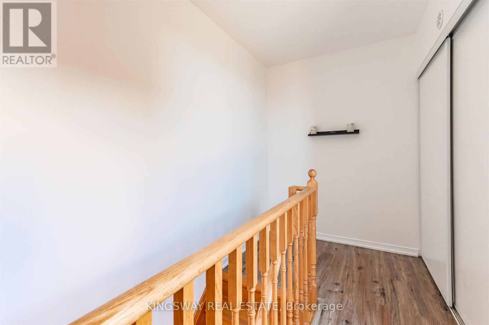 50 - 68 Winston Park Boulevard, Toronto (Downsview-Roding-Cfb), Ontario  M3K 1C3 - Photo 12 - W12913130