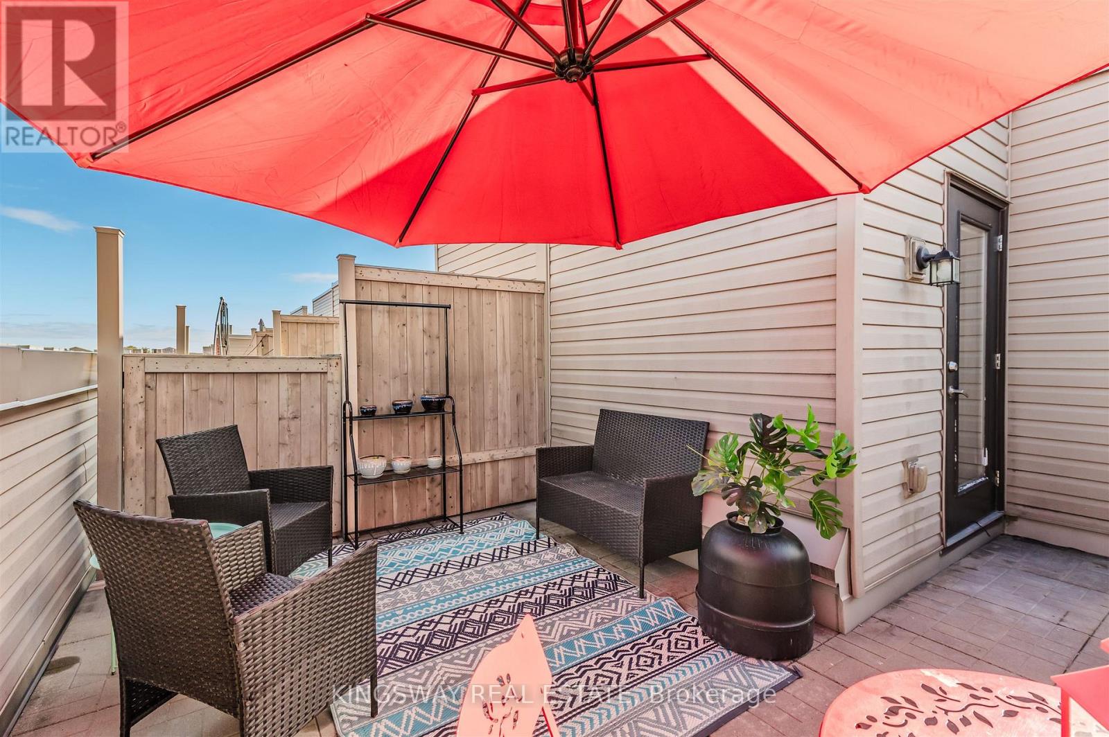 50 - 68 Winston Park Boulevard, Toronto (Downsview-Roding-Cfb), Ontario  M3K 1C3 - Photo 15 - W12913130