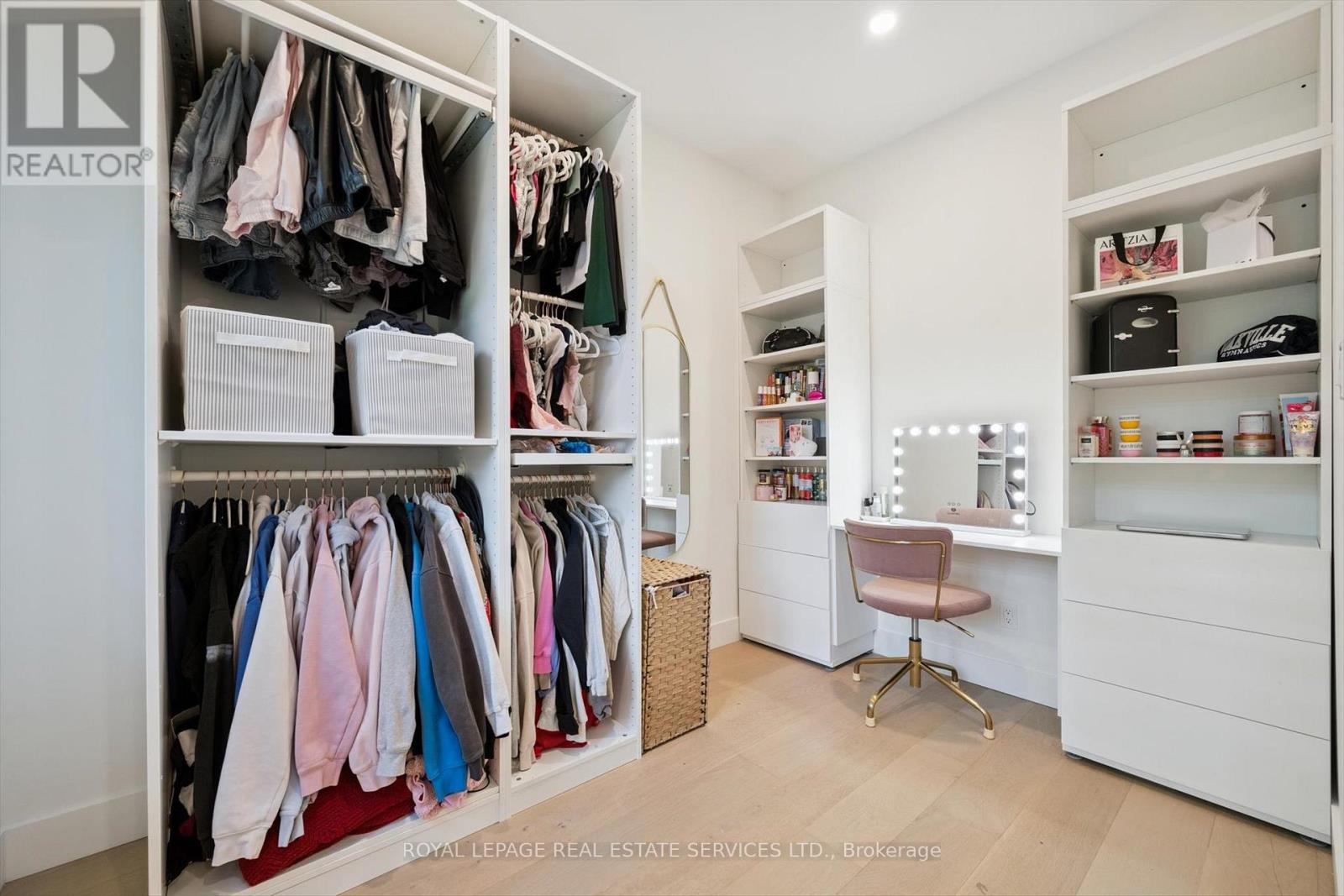 515 Pineland Avenue, Oakville, Ontario  L6K 1Z9 - Photo 35 - W12913148