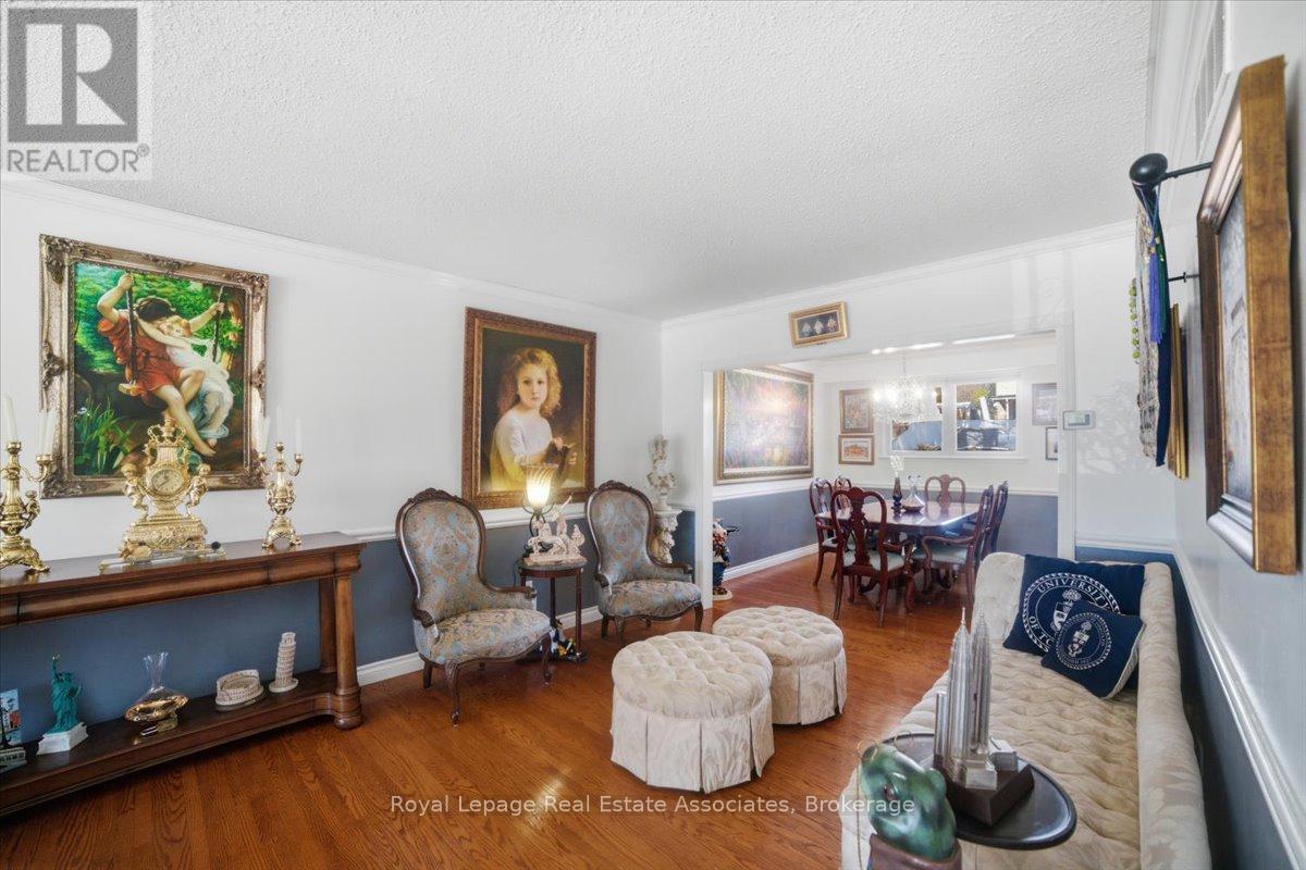 3652 Haven Glenn, Mississauga, Ontario  L4X 1X8 - Photo 14 - W12913156