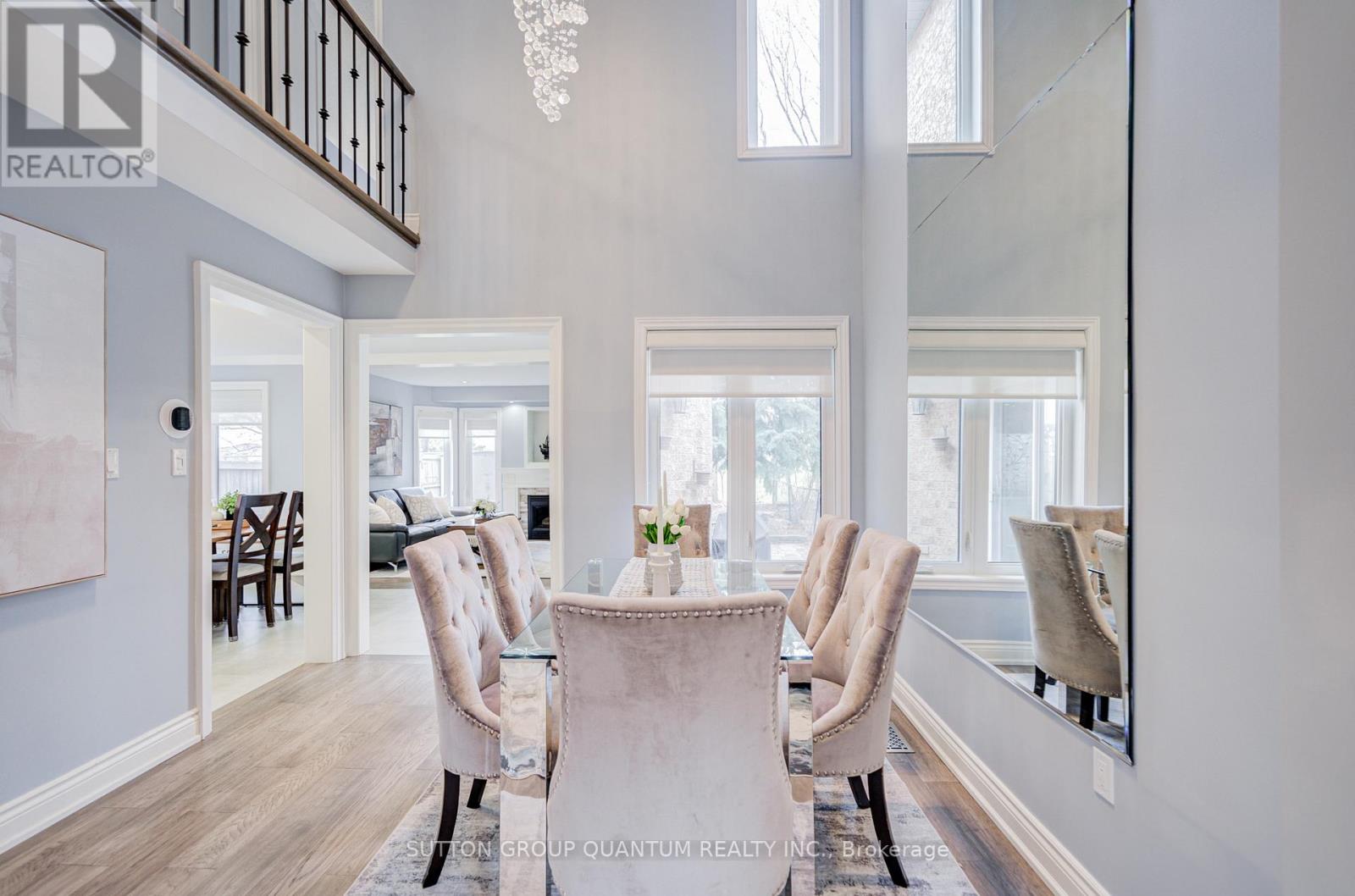 2829 Cartwright Crescent, Mississauga, Ontario  L5M 5W4 - Photo 8 - W12913166