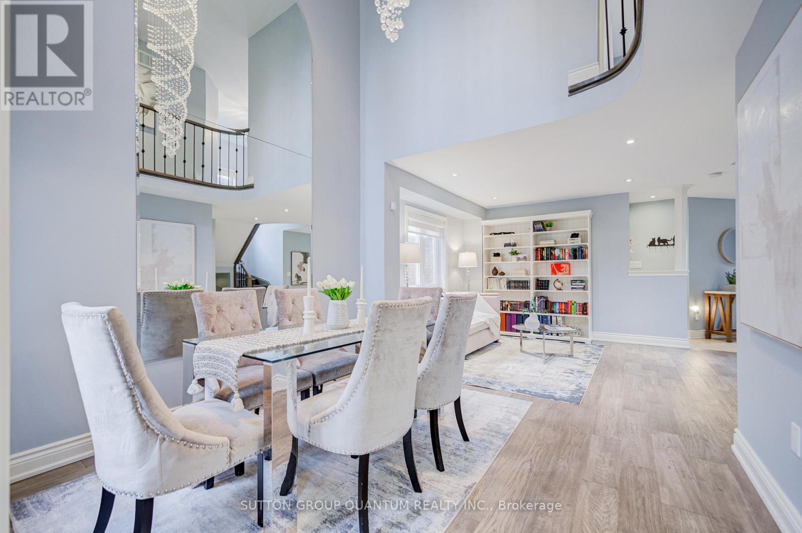 2829 Cartwright Crescent, Mississauga, Ontario  L5M 5W4 - Photo 9 - W12913166