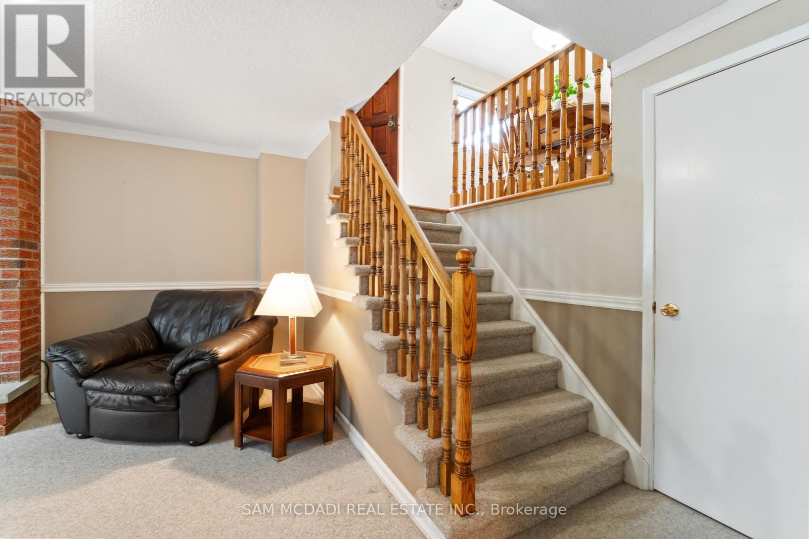 556 Paisley Boulevard W, Mississauga, Ontario  L5B 2M4 - Photo 22 - W12913180
