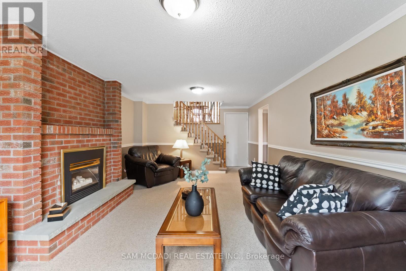 556 Paisley Boulevard W, Mississauga, Ontario  L5B 2M4 - Photo 23 - W12913180
