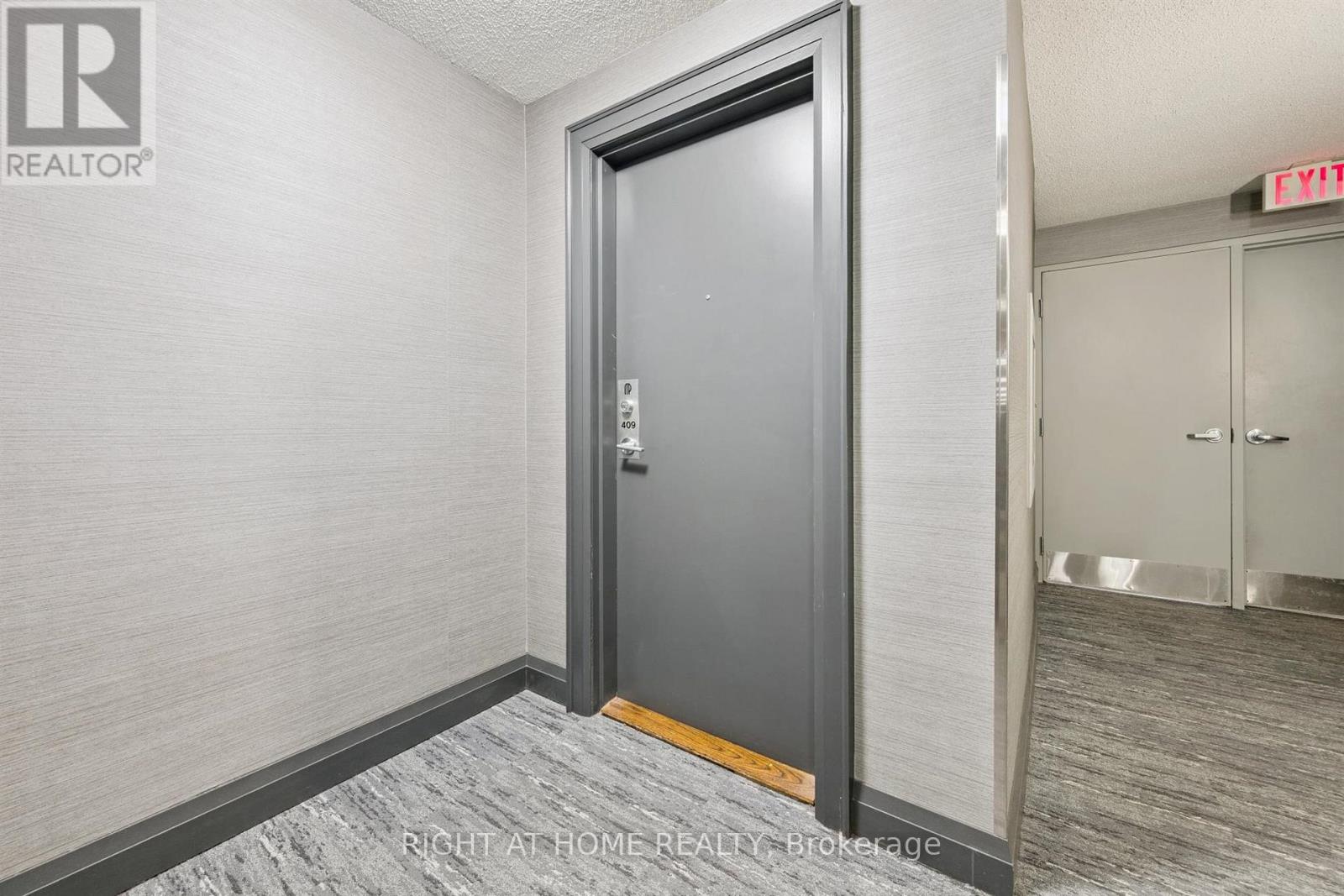 409 - 200 Manitoba Street, Toronto, Ontario  M8Y 4G7 - Photo 25 - W12913184